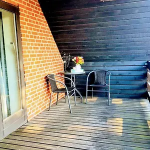 5 Minute Walk To Lego - 2 Bedrooms Loft Floor With Balcony Billund